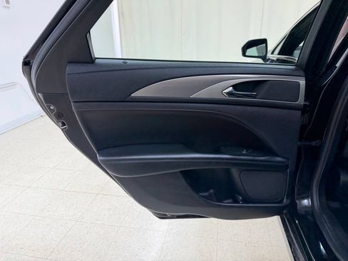 Used 2020 Lincoln MKZ AWD image 14