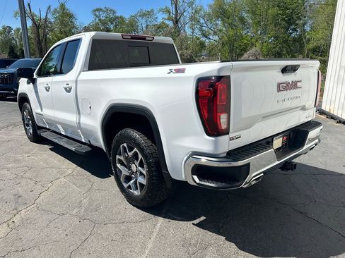 Used 2026 GMC Sierra 1500 SLE AWD/4WD image 8