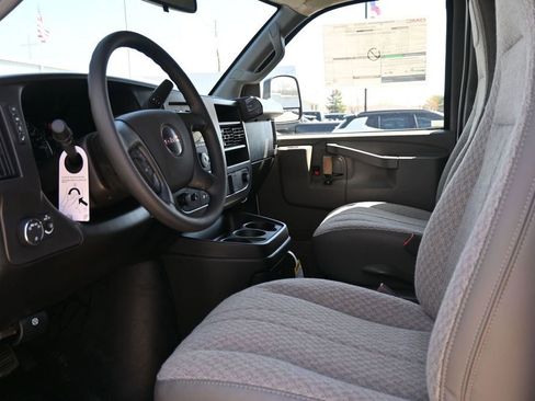 New 2026 GMC Savana 3500 Extended image 9