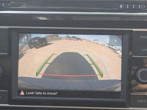 Used 2021 Volkswagen Tiguan S image 12