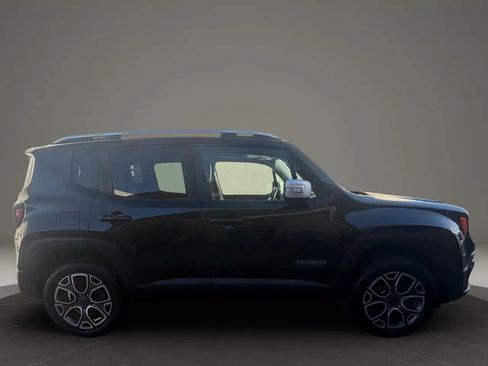 Used 2016 Jeep Renegade Limited image 4