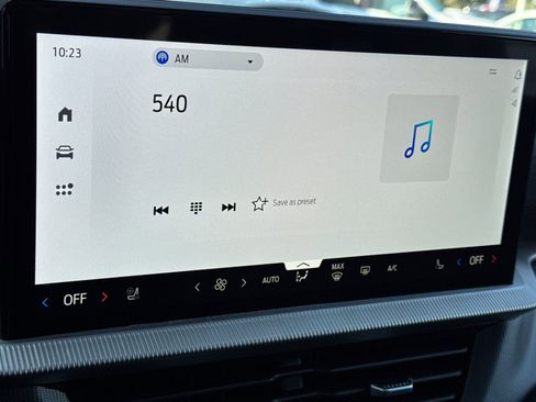 New 2025 Ford Explorer ST-Line w/ Premium Package image 21