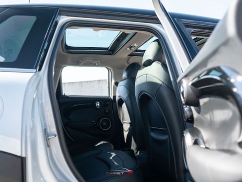 Used 2015 MINI Cooper S image 19