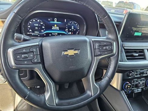 Used 2024 Chevrolet Tahoe Premier AWD/4WD image 25