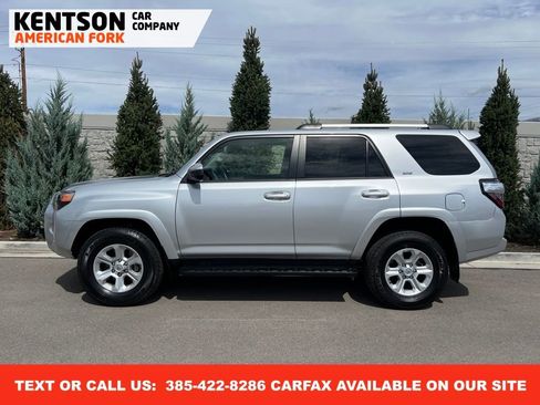 Used 2024 Toyota 4Runner SR5 image 4