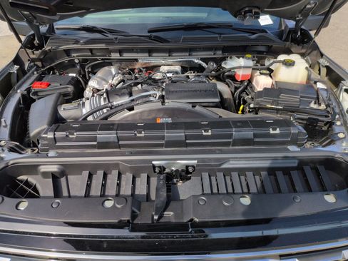 Used 2024 GMC Sierra 2500 AT4 w/ AT4 Premium Plus Package AWD/4WD image 33