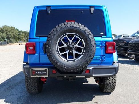 New 2025 Jeep Wrangler Rubicon w/ Technology Group image 10