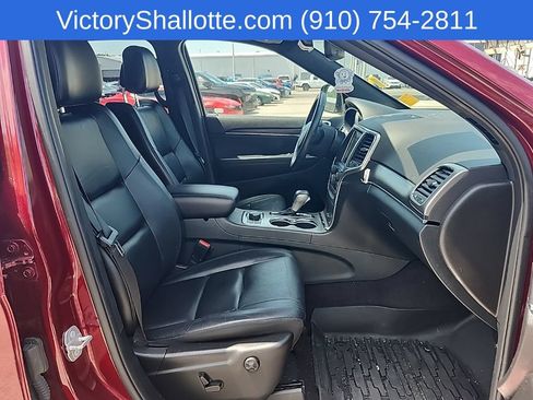 Used 2018 Jeep Grand Cherokee Limited AWD/4WD image 31
