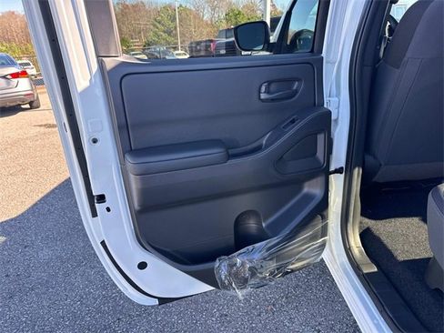 New 2026 Nissan Frontier SV w/ Tow Package image 14