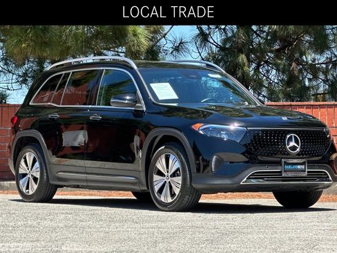 Certified 2024 Mercedes-Benz EQB 300 4MATIC image 2