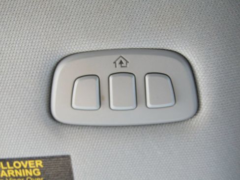 Used 2022 Lincoln Corsair AWD w/ Equipment Group 101A image 39