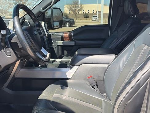 Used 2017 Ford F250 Platinum w/ Platinum Ultimate Package image 14