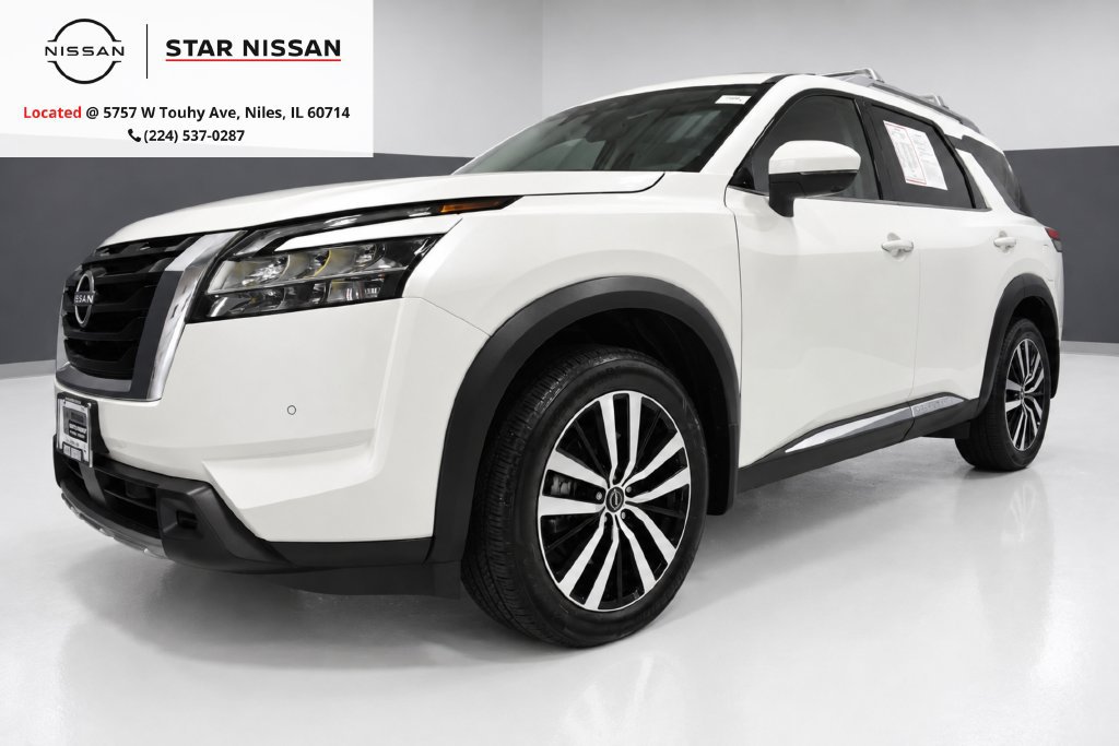 Certified 2024 Nissan Pathfinder Platinum AWD/4WD image 1
