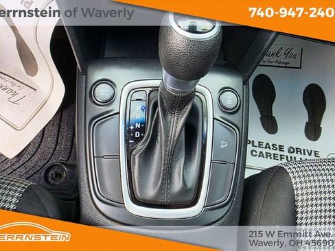 Used 2021 Hyundai Kona SE image 20