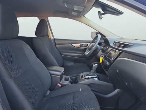 Certified 2022 Nissan Rogue Sport S AWD/4WD image 9