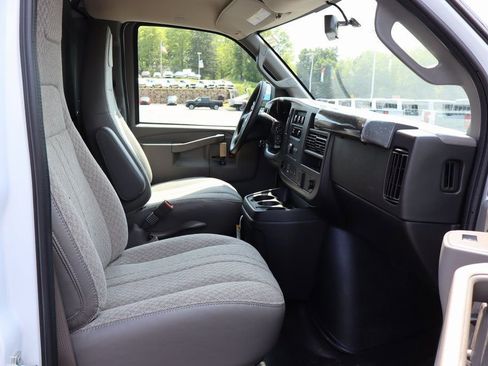 New 2025 Chevrolet Express 2500 w/ Driver Convenience Package RWD image 17
