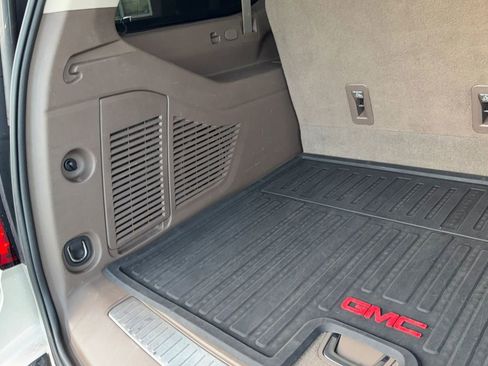 Used 2021 GMC Yukon XL Denali w/ Denali Ultimate Package image 41