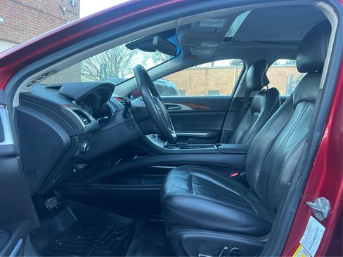 Used 2014 Lincoln MKZ Hybrid image 10