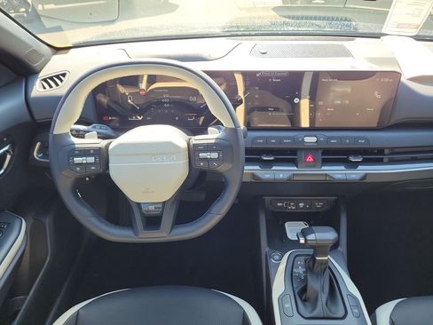 New 2026 Kia K4 GT-Line w/ GT-Line Premium Package FWD image 18