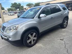 Used 2011 GMC Acadia SLT FWD image 1