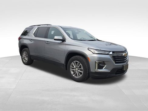 Used 2023 Chevrolet Traverse LT AWD/4WD image 1
