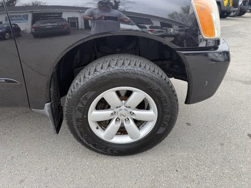 Used 2011 Nissan Titan SV w/ SV Value Truck Pkg image 14