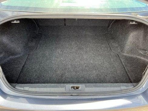 Used 2016 Subaru Legacy 2.5i Premium image 19