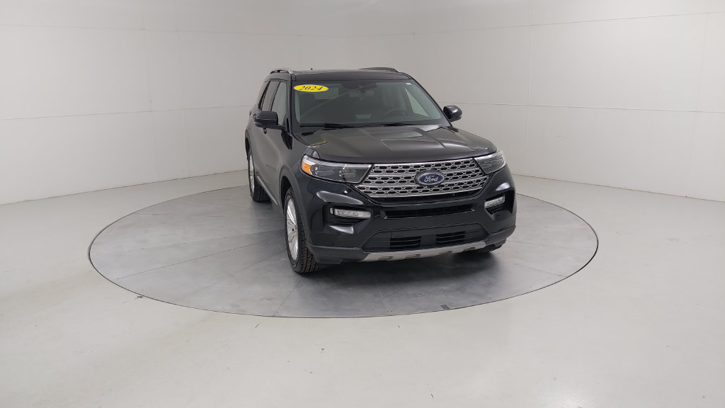 Certified 2024 Ford Explorer Limited w/ Limited Technology Package AWD/4WD image 11