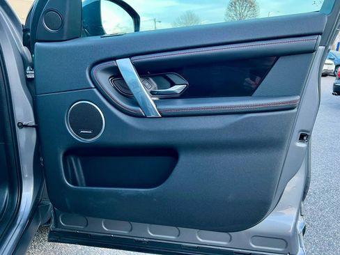 Used 2022 Land Rover Discovery Sport S R-Dynamic image 37