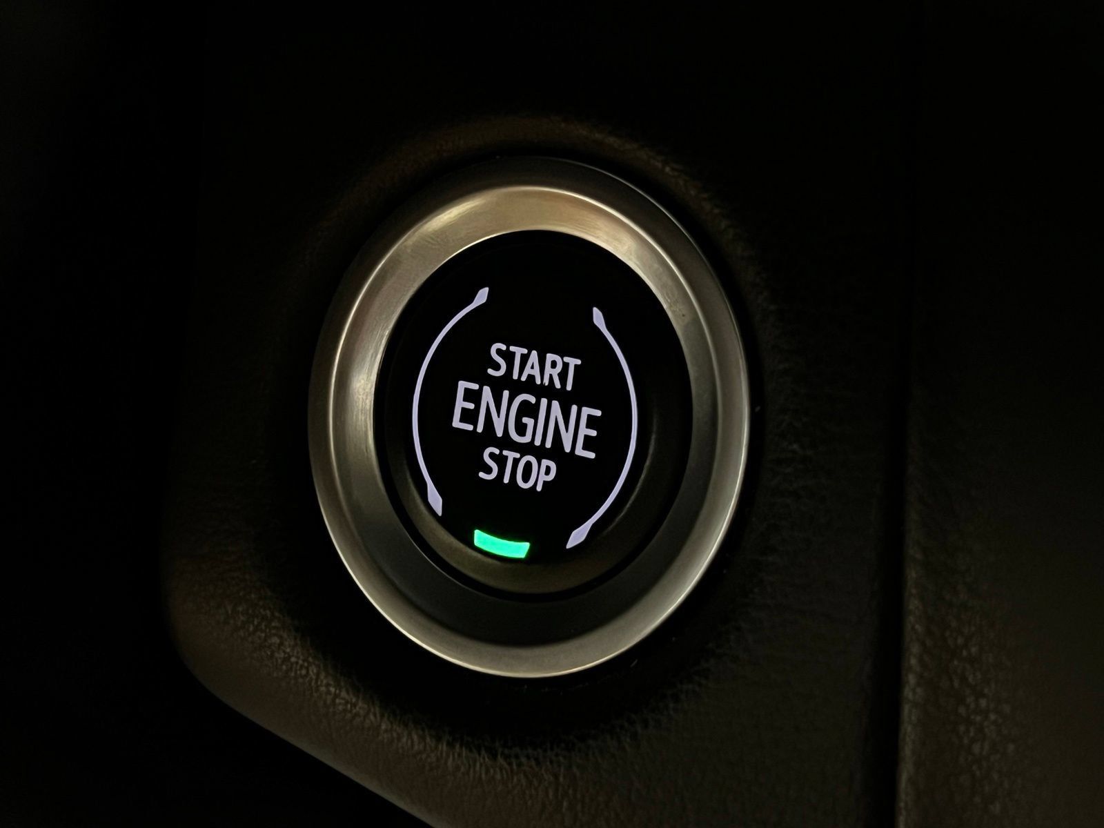 Used 2023 Chevrolet Tahoe Premier AWD/4WD image 24