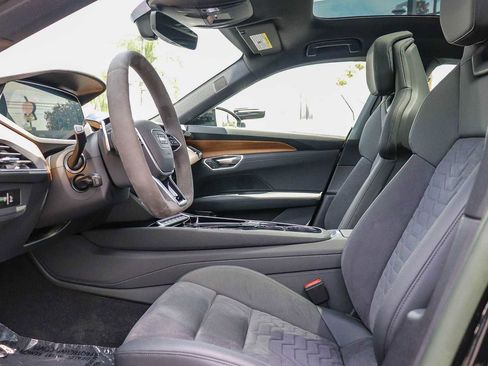 Used 2023 Audi e-tron GT Premium Plus w/ Executive Package AWD/4WD image 18