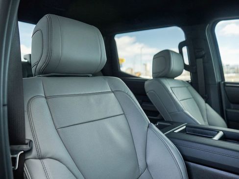 New 2026 Toyota Tundra SR5 image 10