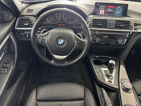 Used 2018 BMW 330e w/ Premium Package RWD image 32