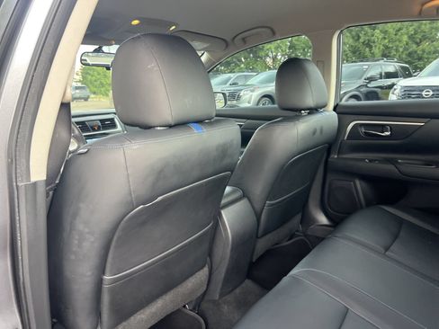 Used 2018 Nissan Altima 2.5 SR w/ SR Special Edition FWD image 16