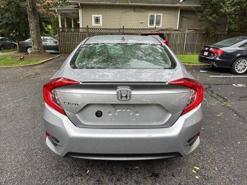 Used 2016 Honda Civic EX-L image 9