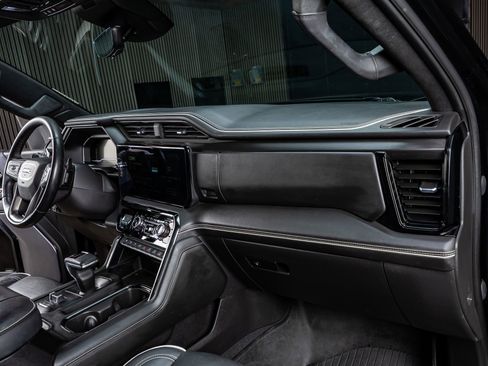 Used 2023 GMC Sierra 1500 AT4X w/ AT4X AEV Edition image 18