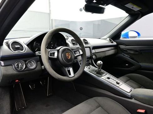 Certified 2023 Porsche 718 Boxster Spyder RWD image 4