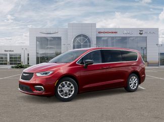 New 2026 Chrysler Pacifica Select AWD/4WD video 2