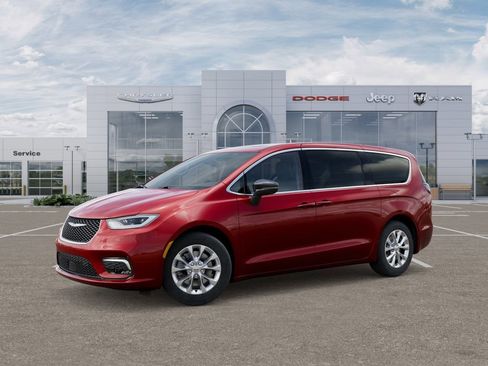 New 2026 Chrysler Pacifica Select AWD/4WD image 2