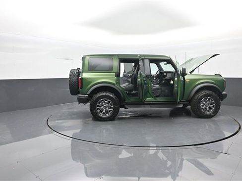 New 2025 Ford Bronco Badlands image 36