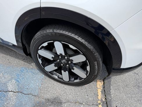 Used 2024 Honda Prologue Elite image 15