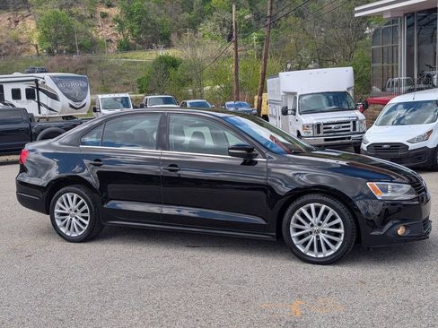 Used 2013 Volkswagen Jetta SEL image 6