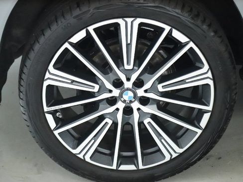 Used 2023 BMW X1 xDrive28i w/ Premium Package AWD/4WD image 13