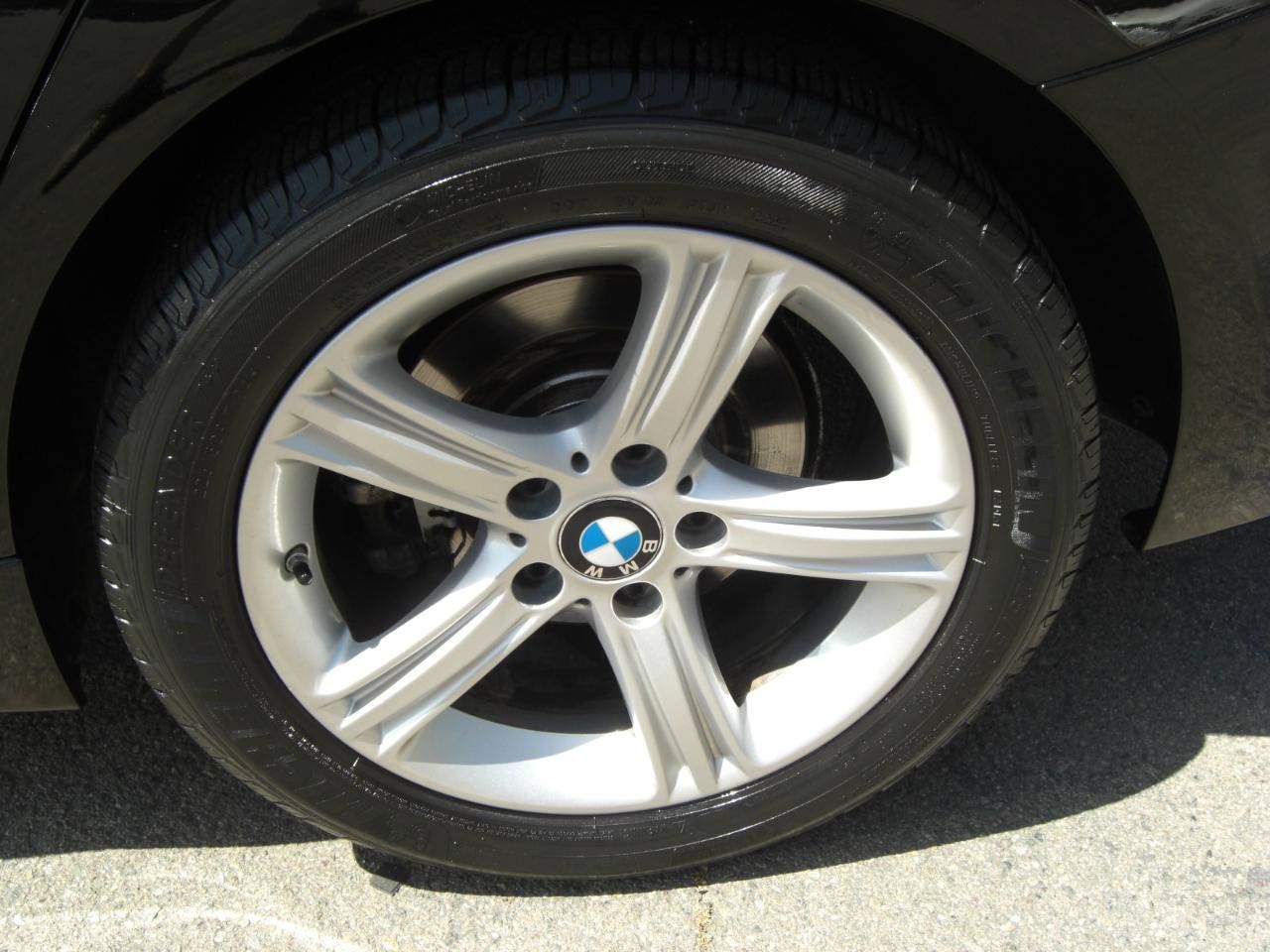 Used 2014 BMW 320i Sedan RWD image 4