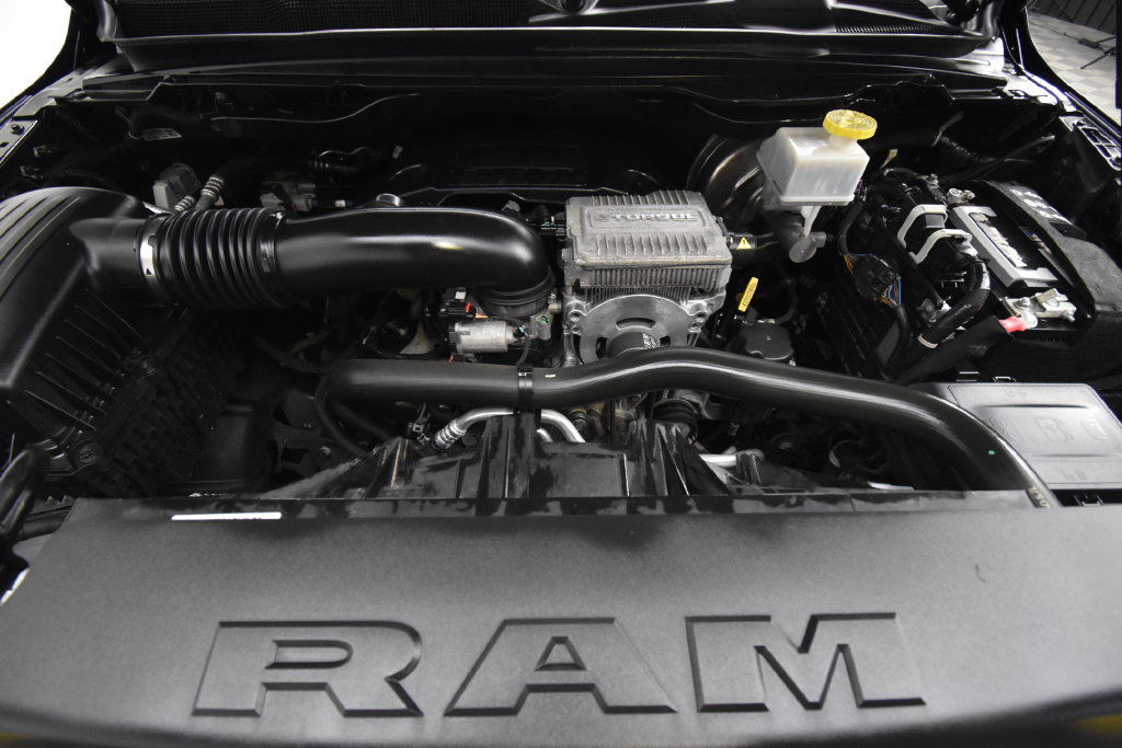 Used 2023 RAM 1500 Limited w/ Body Color Bumper Group AWD/4WD image 26