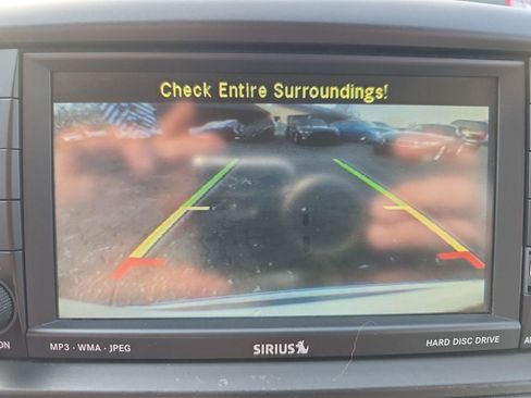 Used 2011 Dodge Grand Caravan Crew w/ Entertainment Group 1 image 23