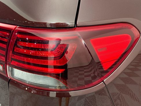 Used 2020 Kia Sorento EX image 33