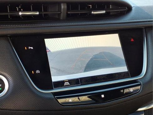 Used 2021 Cadillac XT5 Premium Luxury w/ LPO, Floor Liner Package image 13