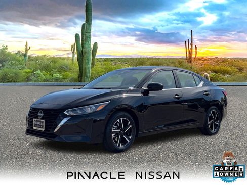 Used 2025 Nissan Sentra SV image 1