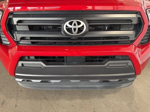 Used 2025 Toyota Tacoma SR RWD image 9